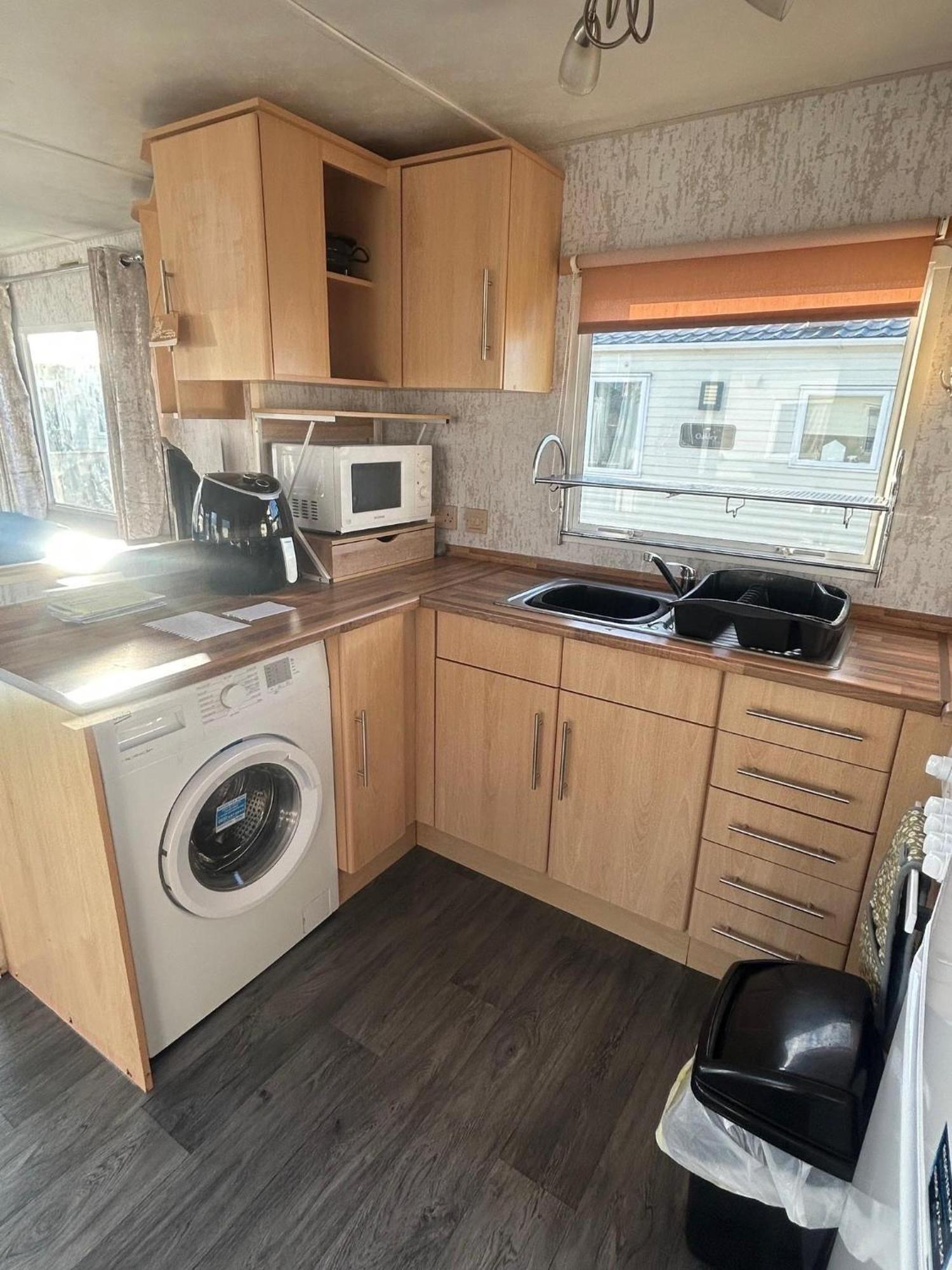 6 Berth Caravan For Hire By The Beach In Heacham, Norfolk Ref 21038C Luaran gambar